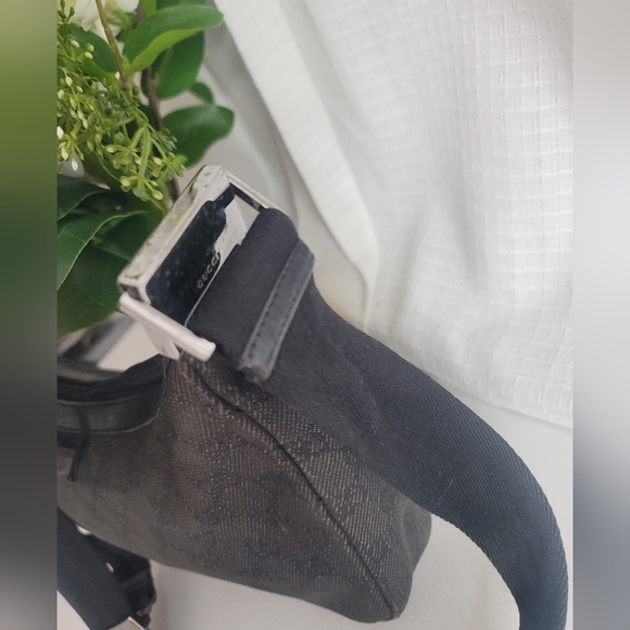 Gucci Denim Leather Shoulder Bag - Picture 10 of 16